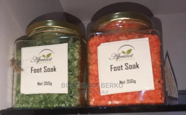 Foot Soak Scrub · Photo 1