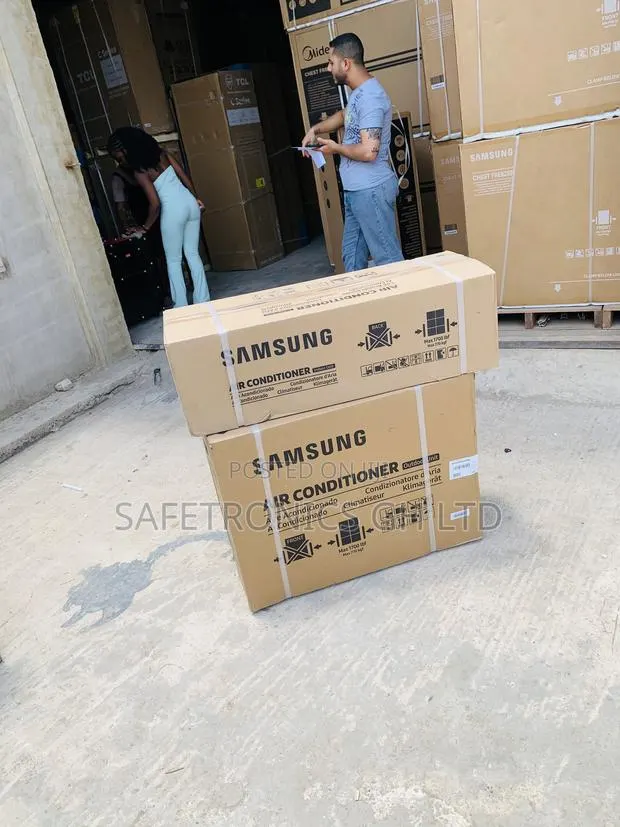 Neatly Sealed Samsung 2.5hp R410-Split Ac · Photo 1