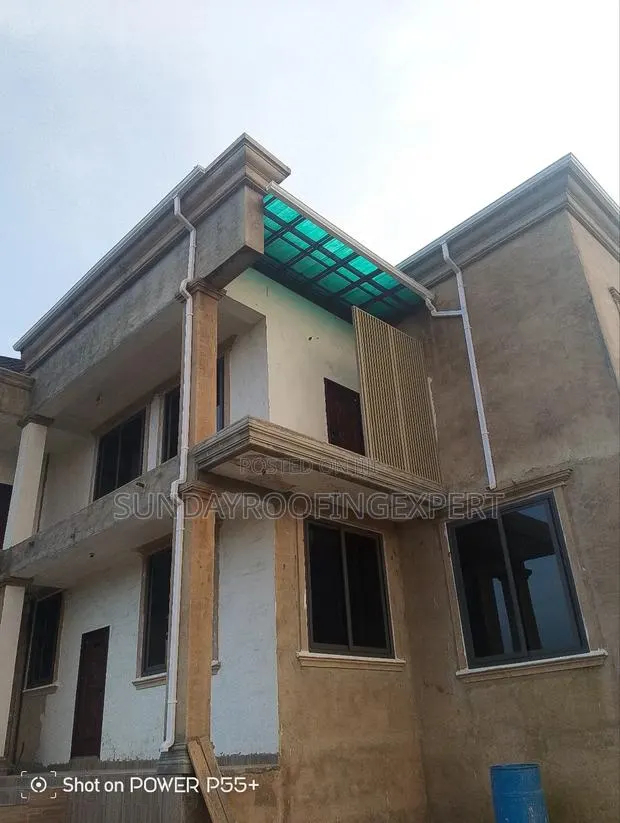 Digital PVC Rain Gutter and Pipe · Photo 1