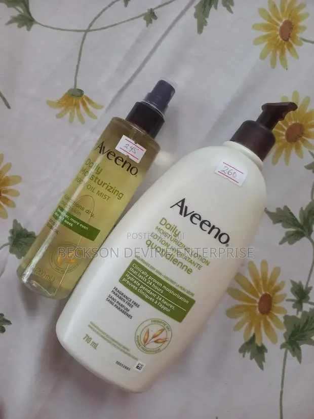 Aveeno Moisturizing Lotion and Oil · Photo 1