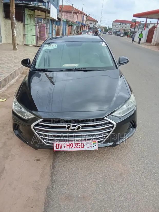 Hyundai Elantra SE Sedan FWD (2.0L 4cyl 6M) 2017 Black · Photo 1