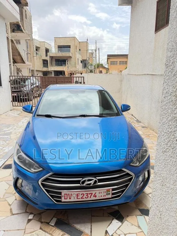 Hyundai Elantra Sport Sedan FWD (1.6L 4cyl 6M) 2017 Blue · Photo 1