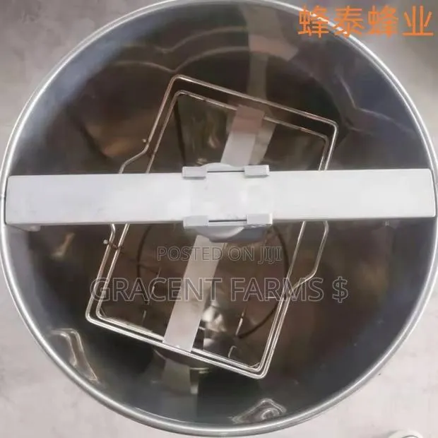 2 Frame Manual Centrifugal Honey Extractor · Photo 1