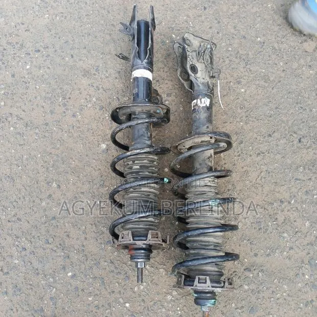Honda HRV 2016 to 2021 Front Shocks (Pair) · Photo 1