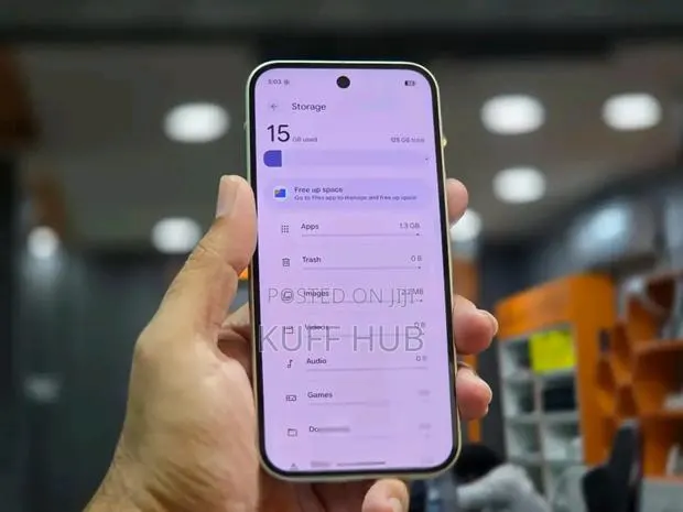 Google Pixel 9 Pro 128 GB Gray · Photo 1