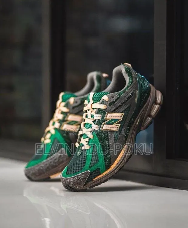 New Balance 19’ Diamond District Pack Green · Photo 1