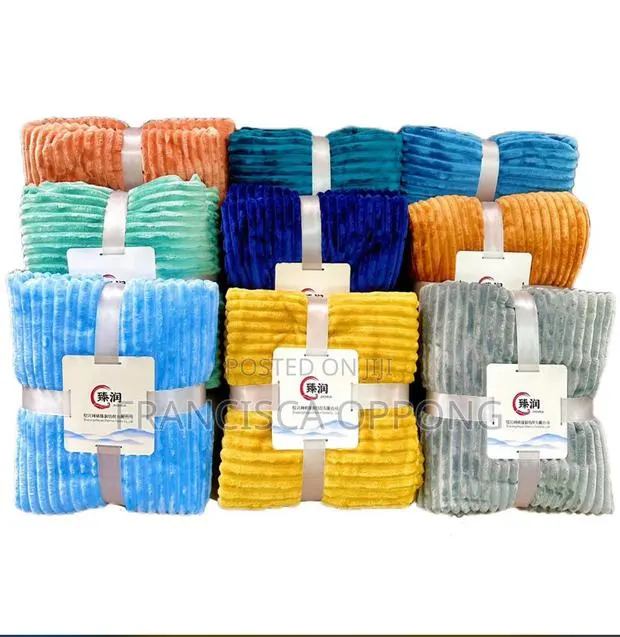 Luxurious Flannel Blankets (Available in Various Colors) · Photo 1