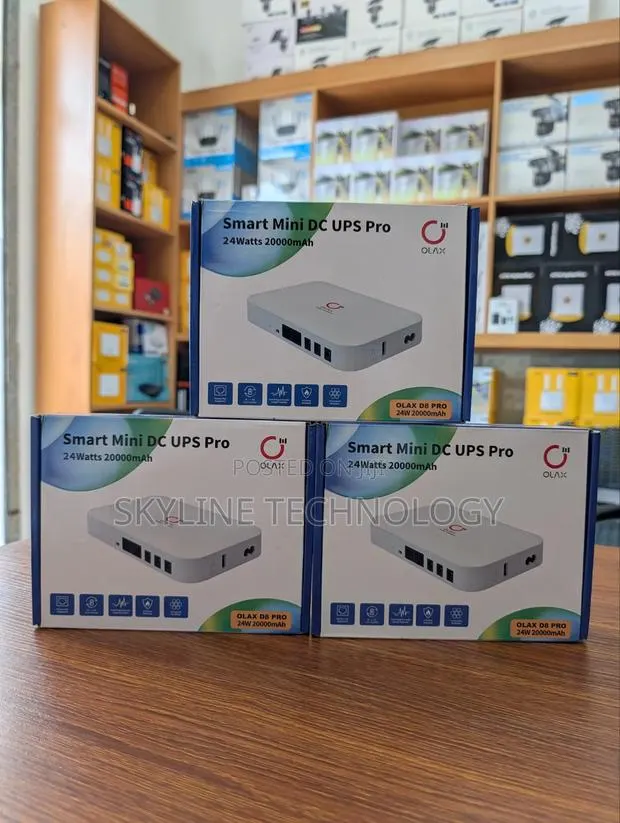 Smart Olax D8 Pro Power Bank for Internet Routers and Phones · Photo 1