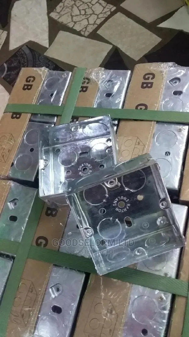 3*3 Conduits Boxes (1park 10pcs) · Photo 1