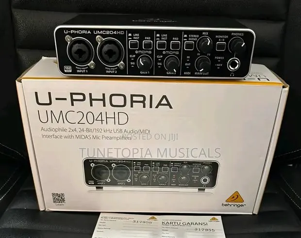 Behringer U-Phoria Umc204hd Usb Audio Interface. · Photo 1