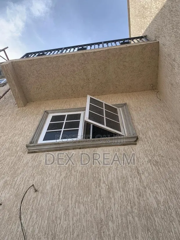 Professional Painting and Pop Ceiling and Grafiato · Photo 1