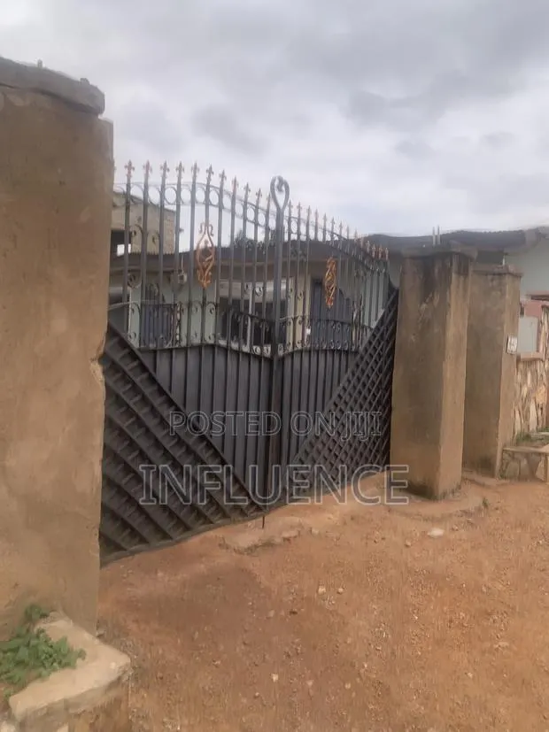 2bdrm Apartment in Lakeside, East Legon for rent · Photo 1