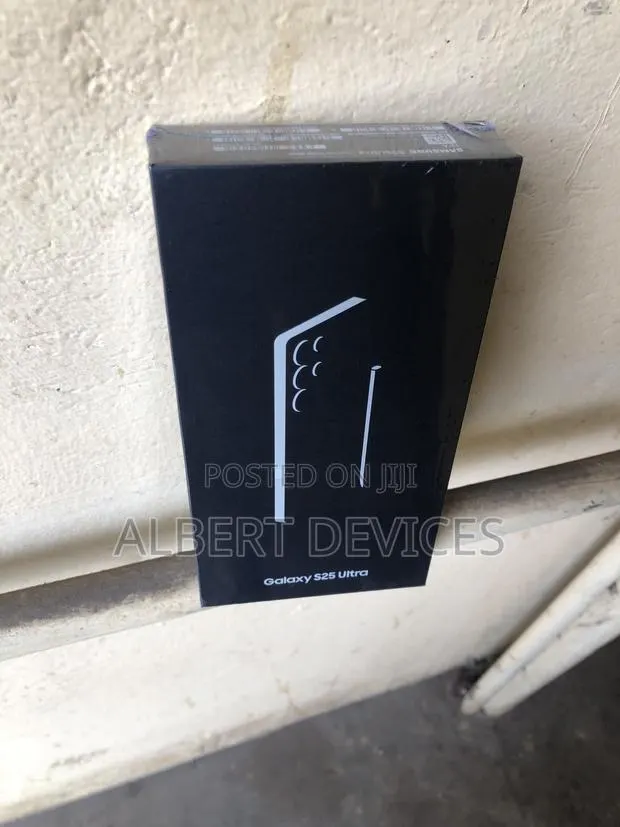 New Samsung Galaxy S25 Ultra 512 GB Black · Photo 1