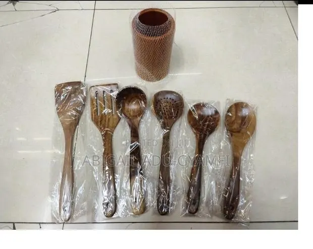 Wooden Spoon Set · Photo 1