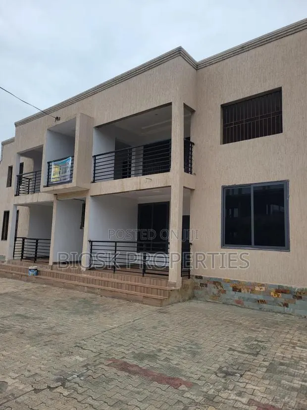 2bdrm Apartment in Biosk Properties, Malejor for rent · Photo 1