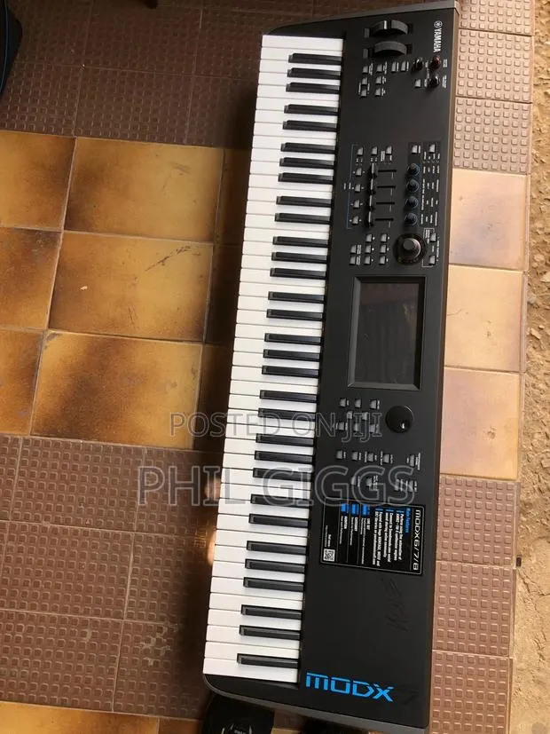 Yamaha Modx7 · Photo 1