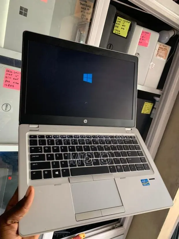 Laptop HP EliteBook Folio 8GB Intel Core i5 HDD 500GB · Photo 1