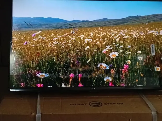 TCL 32-Inch Energy Efficient Led Tv · Photo 1