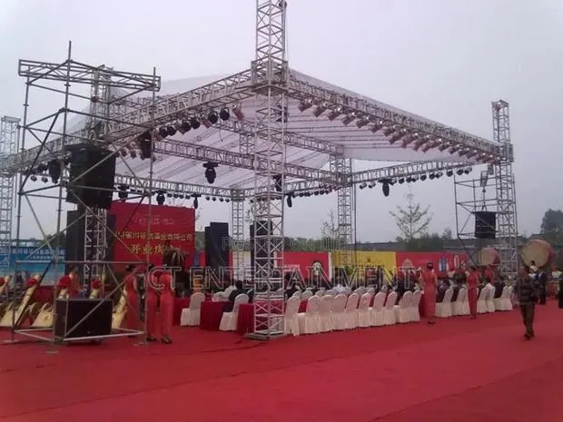 Stage Trusses · Photo 1