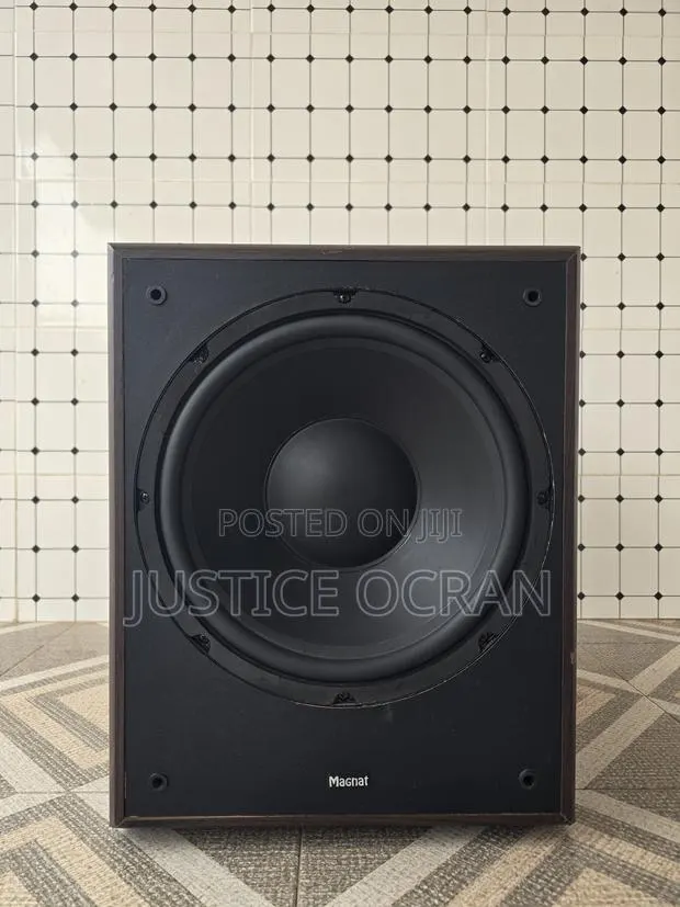 Magnat Active Subwoofer ( 12 Inches) · Photo 1