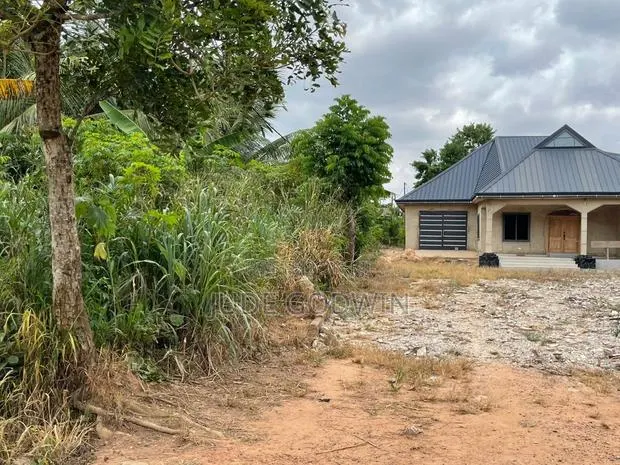 Registered Land for Sale at Aburi · Photo 1