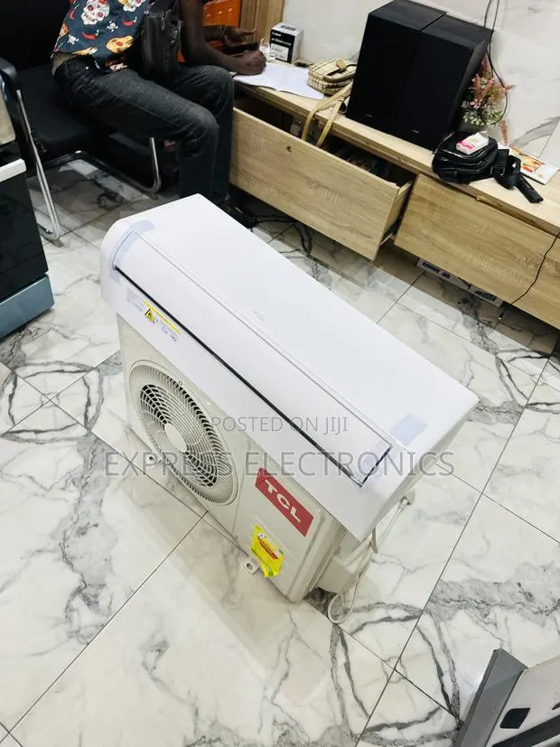 Fabulous Air Flow Split R410 Gas White TCL 1.5hp · Photo 1
