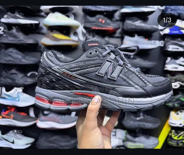 New Balance 1906 Sneaker · Photo 1