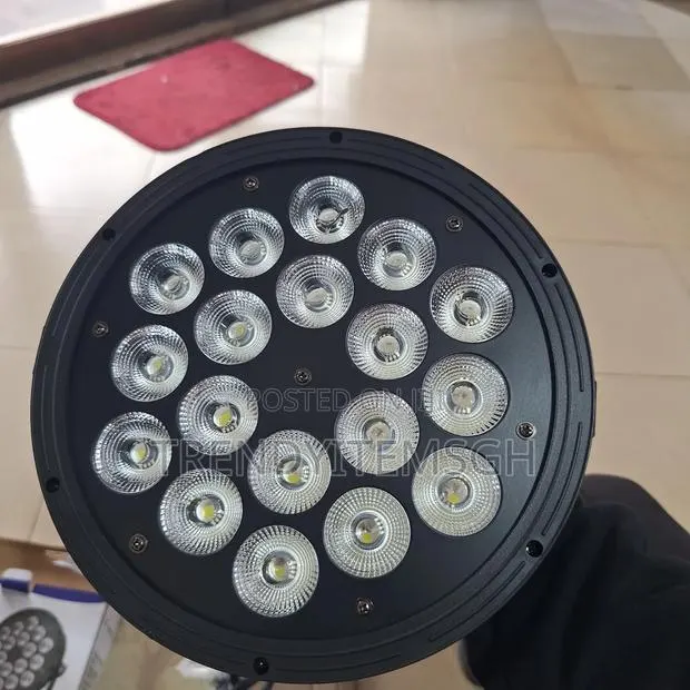 5 in 1 18 Led Par Light · Photo 1