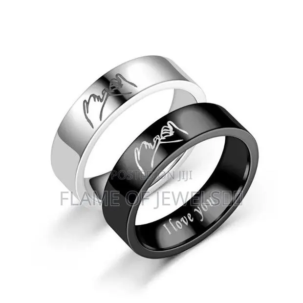 Pinky Love Rings for Couple · Photo 1