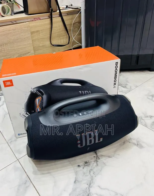 Fantastic Sleek JBL Boombox 4 Bluetooth Speaker(Black) · Photo 1