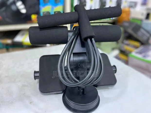 Ab Exercise Pull Up Workout Machine · Photo 1
