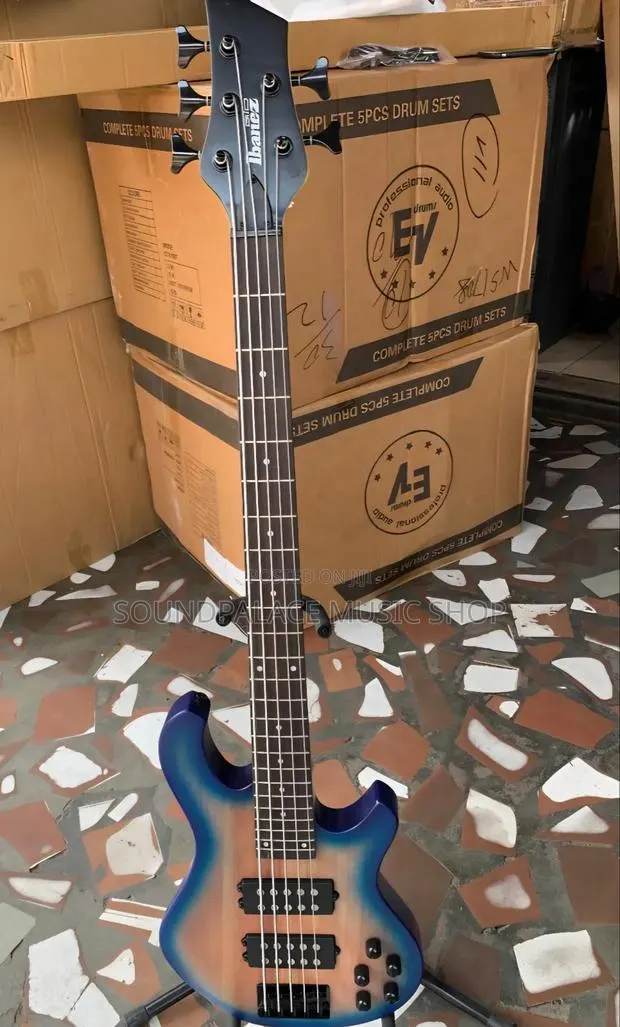 Ibanez 5-String Active Bass Guitar · Photo 1