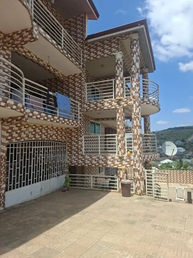 3bdrm House in Kwabenya,,, Ga East Municipal for rent · Photo 1