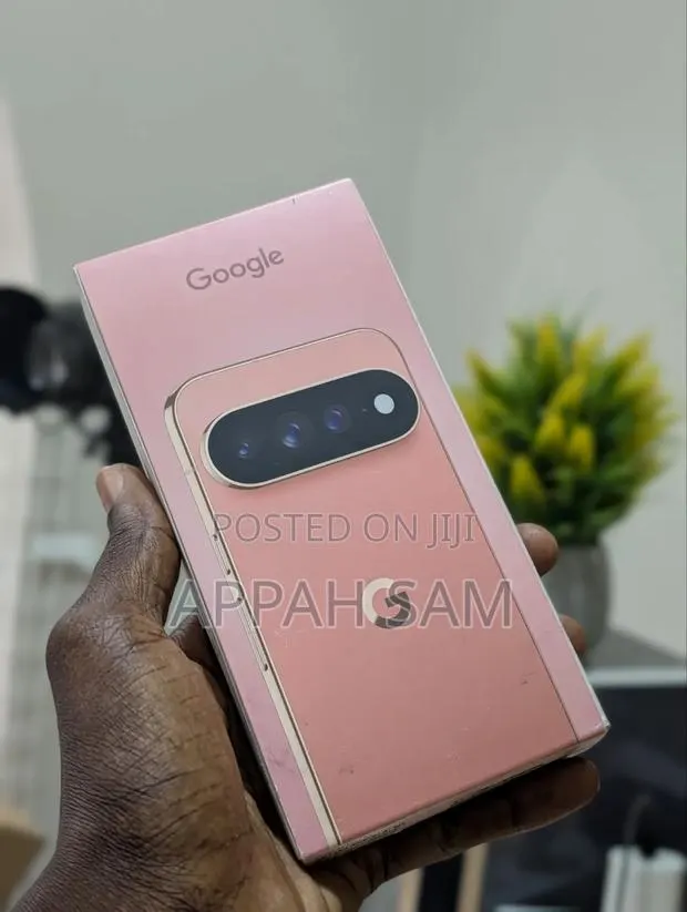 New Google Pixel 11 Pro XL 512 GB Orange · Photo 1