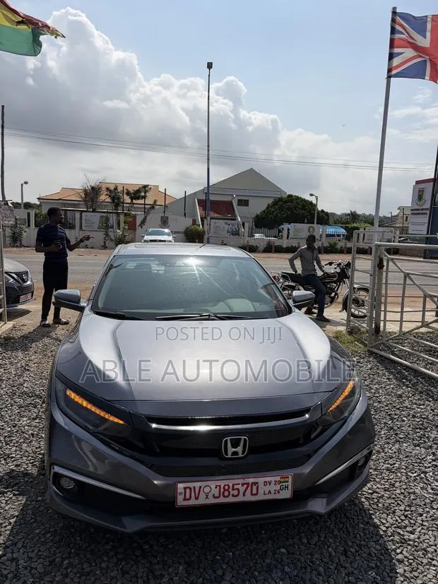 Honda Civic Touring Sedan 2020 Gray · Photo 1