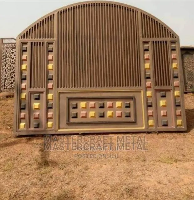 Metal Gate/Main Gate/Modern Entrance Gate For Sale · Photo 1