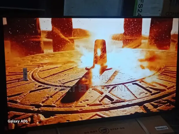 Samsung 43-Inch Smart Tv With High Definition Visual Experience · Photo 1