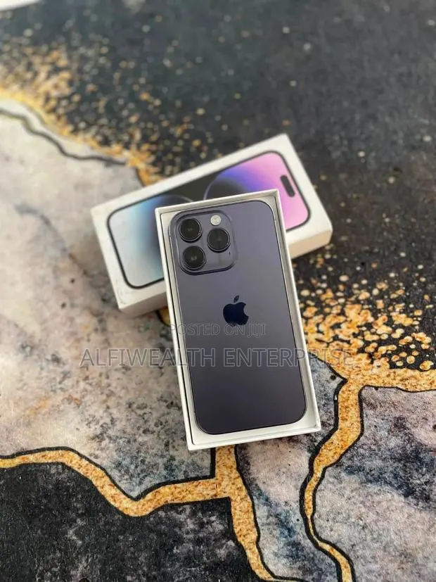 Apple iPhone 14 Pro 128 GB Black · Photo 1