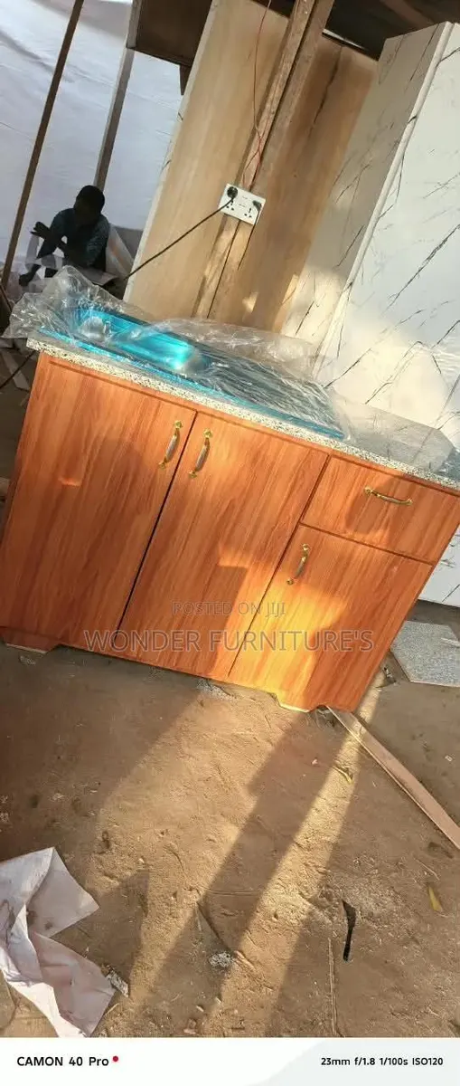 Newly Made 4feet Carbent With Sink · Photo 1