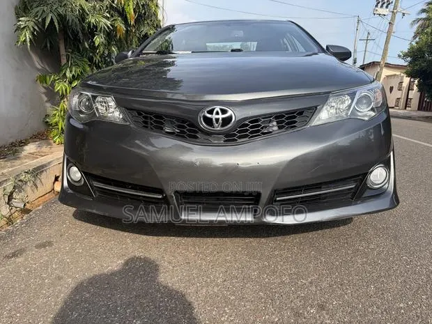 Toyota Camry SE Sport 4dr Sedan (2.5L 4cyl 6A) 2014 Black · Photo 1