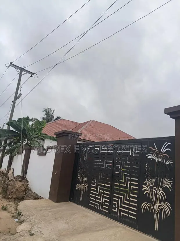 3bdrm Condo in Oyarifa, Tipper, Owusu Ansah for rent · Photo 1