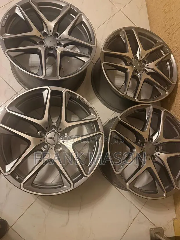 OEM GLE 53 and 63 RIMS · Photo 1