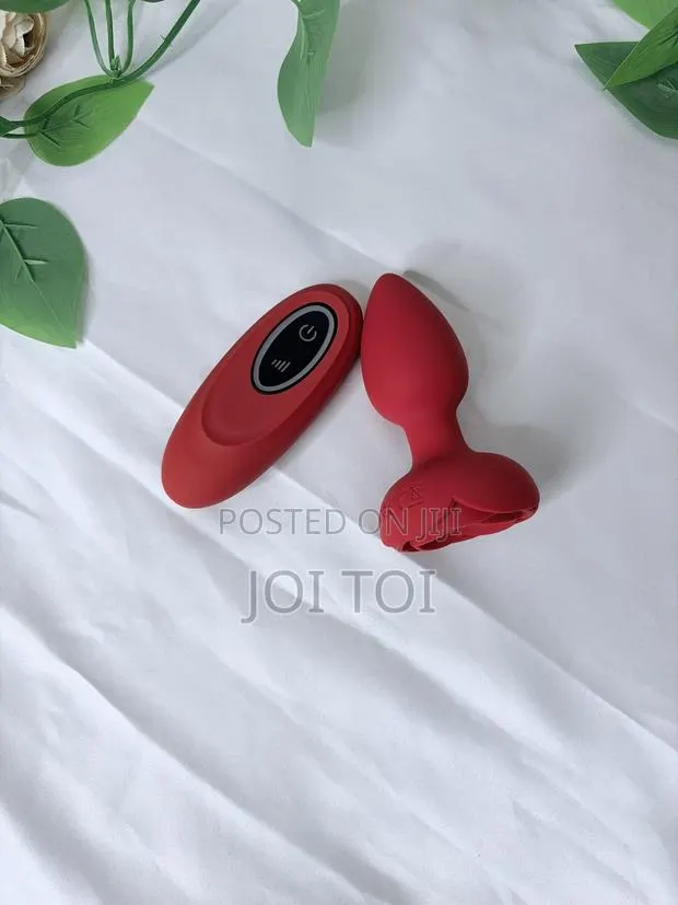 Rose Remote Control Butt Plug · Photo 1