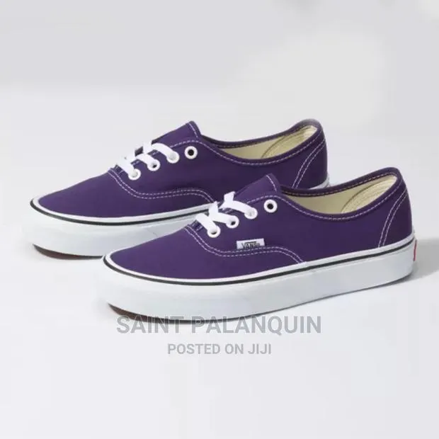 Old Skool Vans · Photo 1