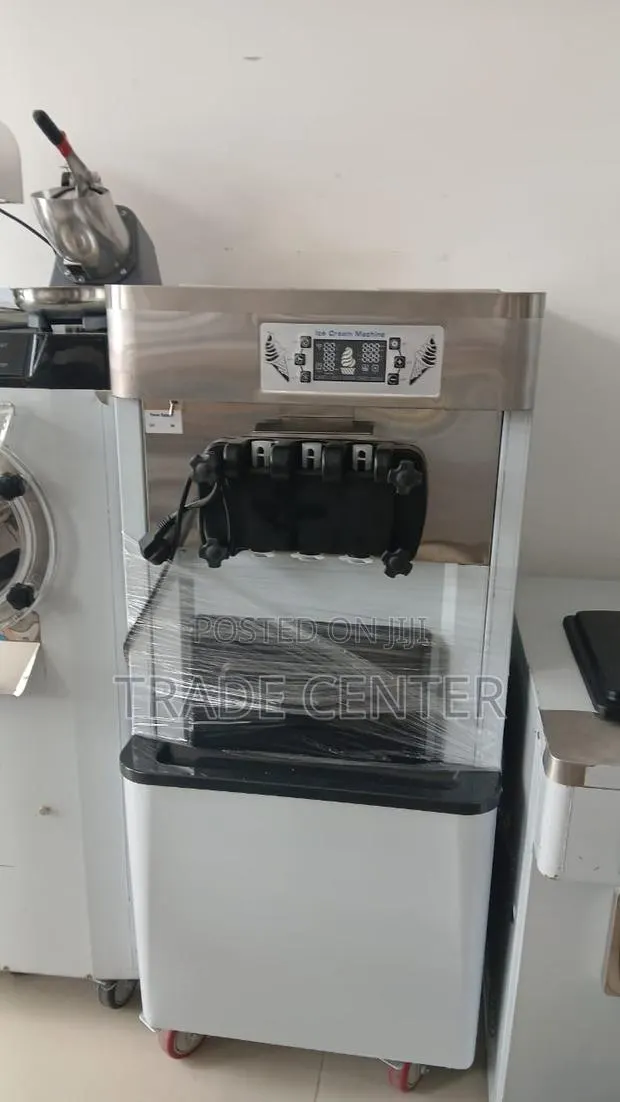 Soft Ice Cream Standing Machine · Photo 1