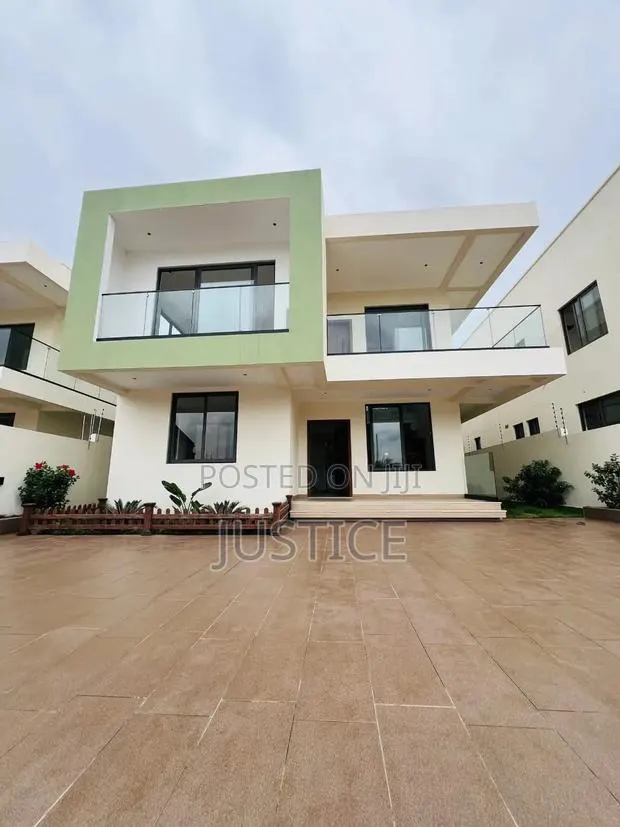 4bdrm House in Adjiringanor, Otano for sale · Photo 1