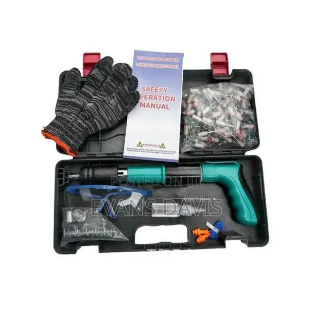 Nail Gun With 100pcs Nails and Gloves Set · Photo 1