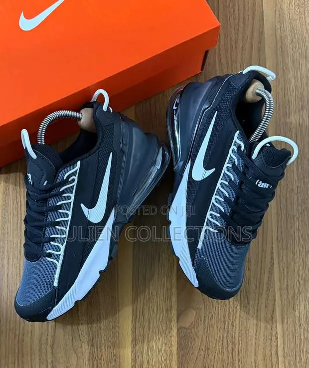 Nike Air Max Pulse Roam Blue Black N White · Photo 1