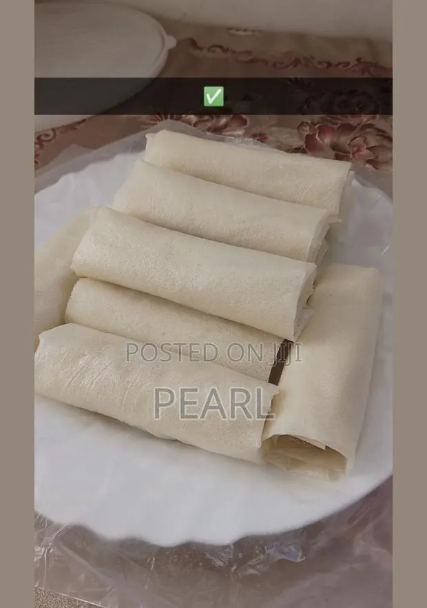 Delicious Spring Roll And Samosas · Photo 1