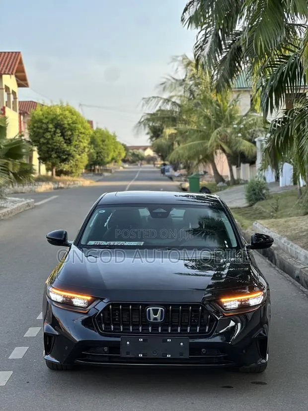 Honda Accord SE CVT 2025 Black · Photo 1